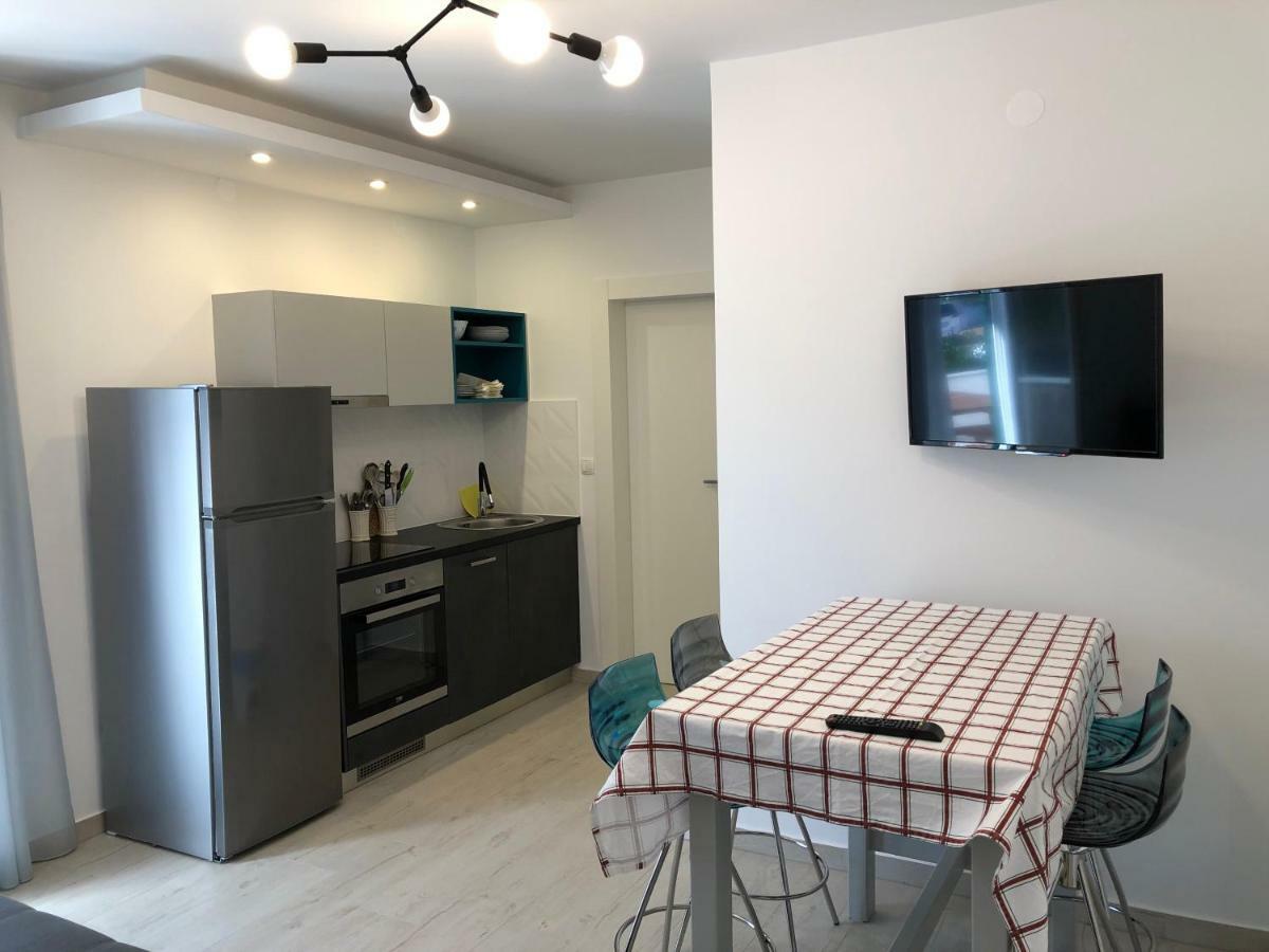 شقة Adriatic House نوفاليا المظهر الخارجي الصورة